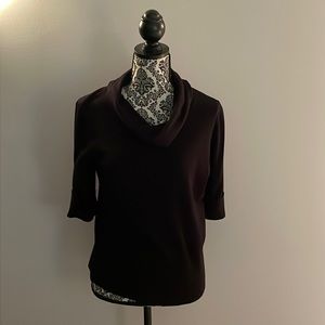 Black 3/4 sleeve Roz & Ali sweater